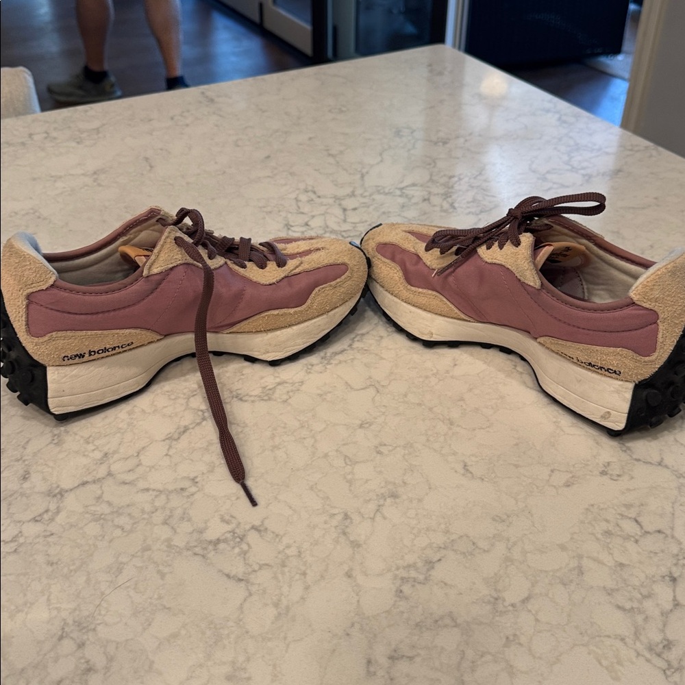 New Balance 327 purple sneakers - Picture 4 of 6